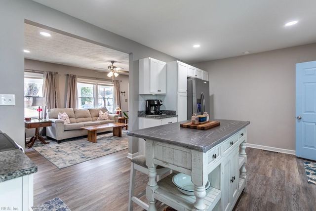 32 Westmoreland DR, Hampton, VA 23669