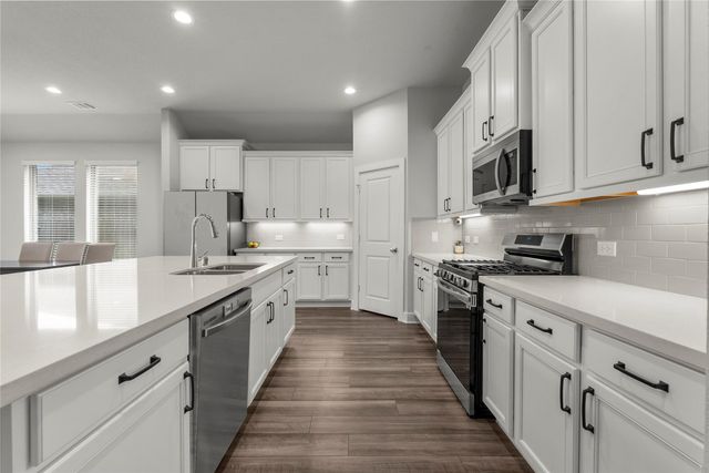 13224 Diamond Reef Lane, Texas City, TX 77568