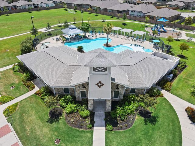 13224 Diamond Reef Lane, Texas City, TX 77568