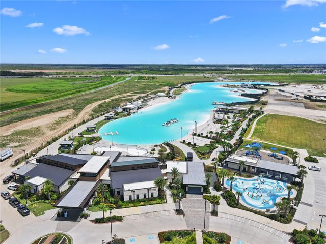 13224 Diamond Reef Lane, Texas City, TX 77568