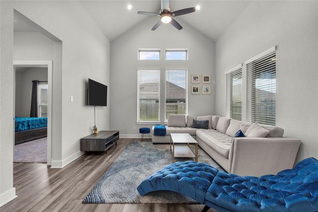 13224 Diamond Reef Lane, Texas City, TX 77568