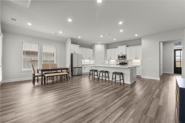 13224 Diamond Reef Lane, Texas City, TX 77568