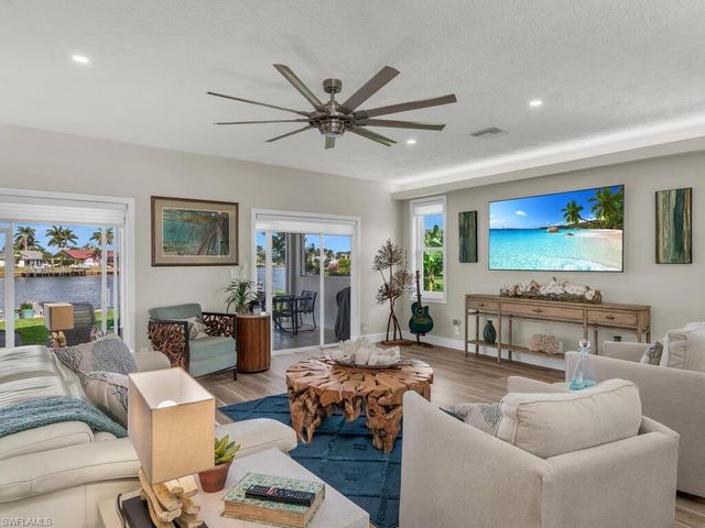 111 Newport Cay, Naples, FL 34114