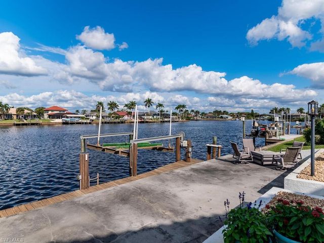 111 Newport Cay, Naples, FL 34114