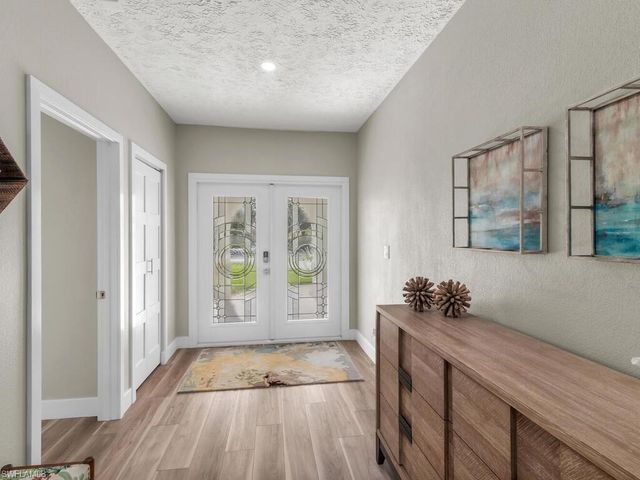111 Newport Cay, Naples, FL 34114