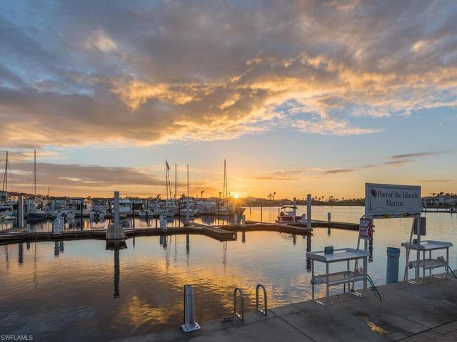 111 Newport Cay, Naples, FL 34114