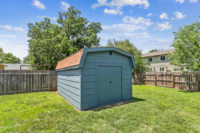 2046 N Cheryl Court, Wichita, KS 67212