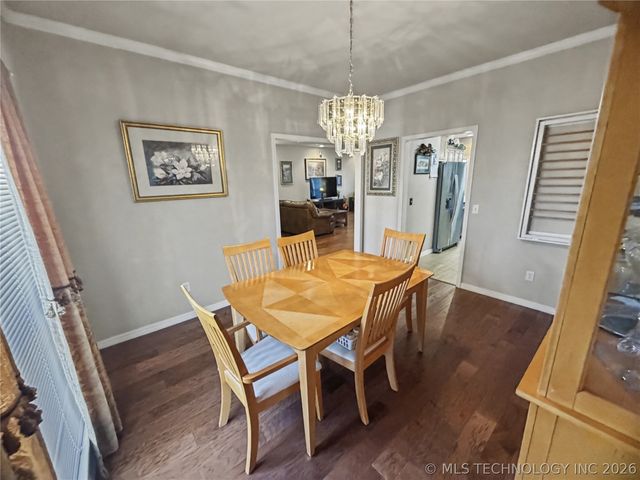 29877 S Qualls Road, Park Hill, OK 74451