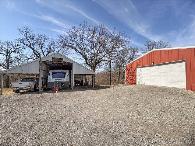 29877 S Qualls Road, Park Hill, OK 74451