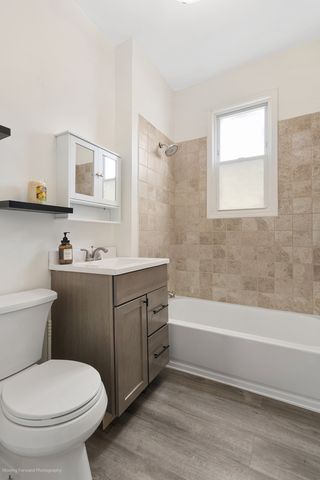 11326 S EGGLESTON Avenue, Chicago, IL 60628