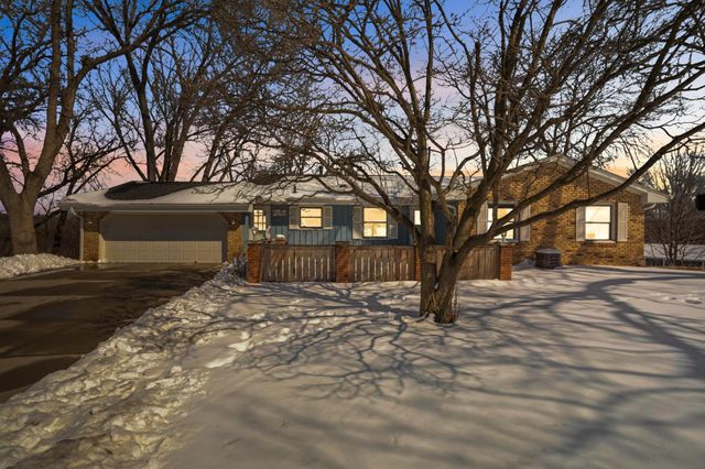 4030 Wasatch Lane, Golden Valley, MN 55422