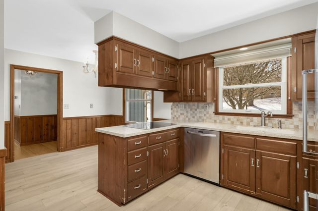 4030 Wasatch Lane, Golden Valley, MN 55422