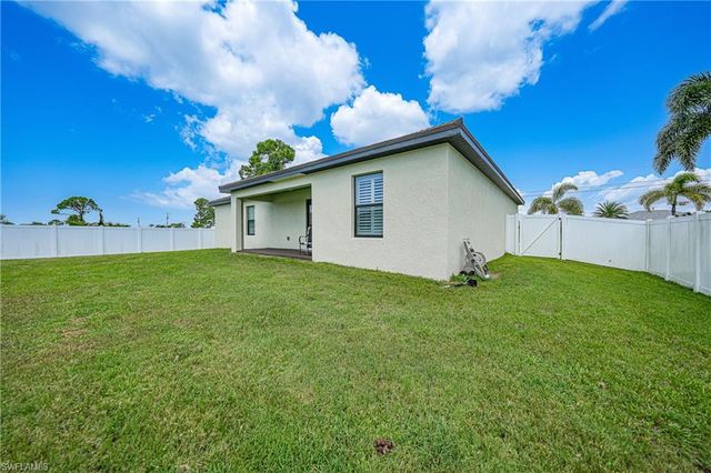 1624 NW 29th ST, Cape Coral, FL 33993
