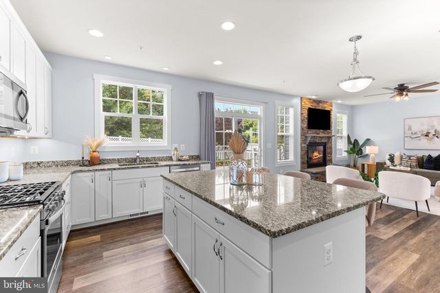 8210 POWERS LN, Millersville, MD 21108
