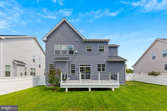 8210 POWERS LN, Millersville, MD 21108