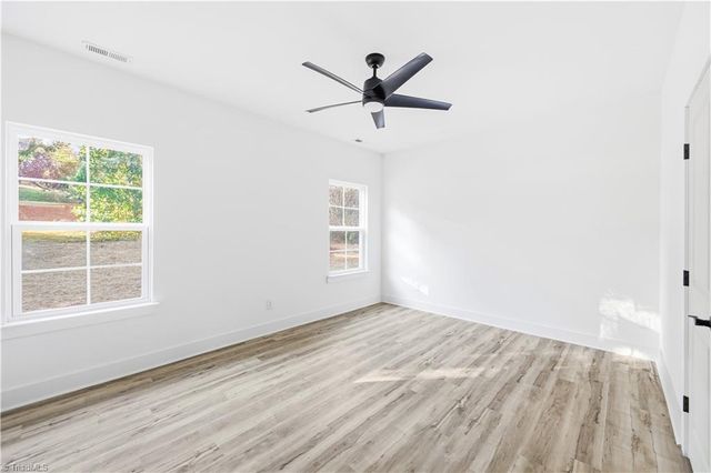 2116 Arbrook Lane, High Point, NC 27265