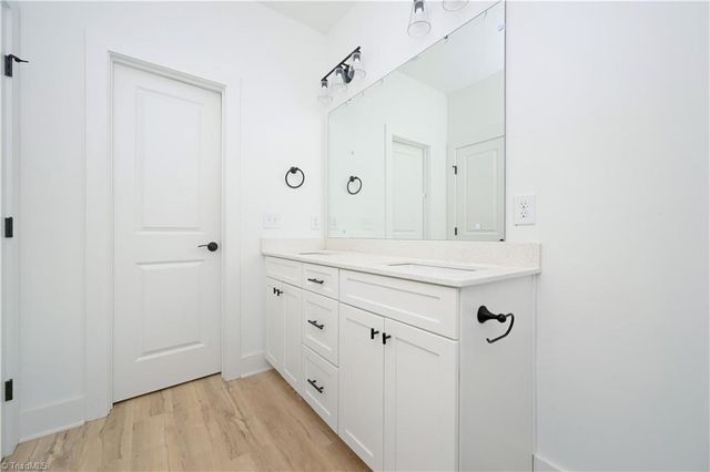 2116 Arbrook Lane, High Point, NC 27265