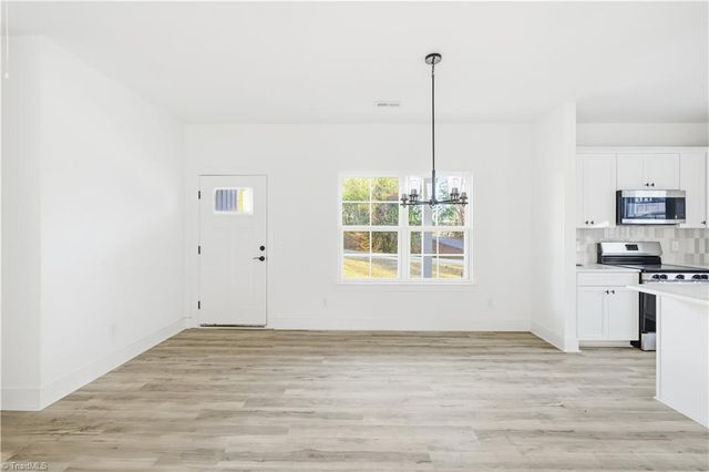 2116 Arbrook Lane, High Point, NC 27265