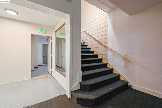 2505 Telegraph Ave, Oakland, CA 94612