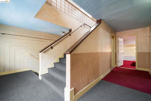 2505 Telegraph Ave, Oakland, CA 94612