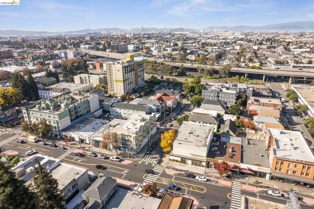 2505 Telegraph Ave, Oakland, CA 94612