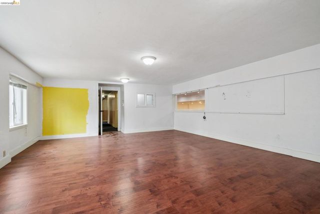 2505 Telegraph Ave, Oakland, CA 94612