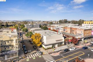 2505 Telegraph Ave, Oakland, CA 94612