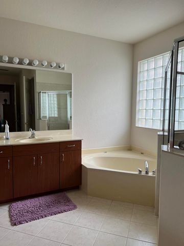 9774 Isles Cay Drive, Delray Beach, FL 33446