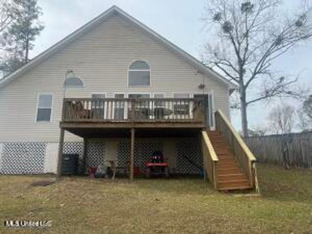 2106 Lauren Drive, Biloxi, MS 39532