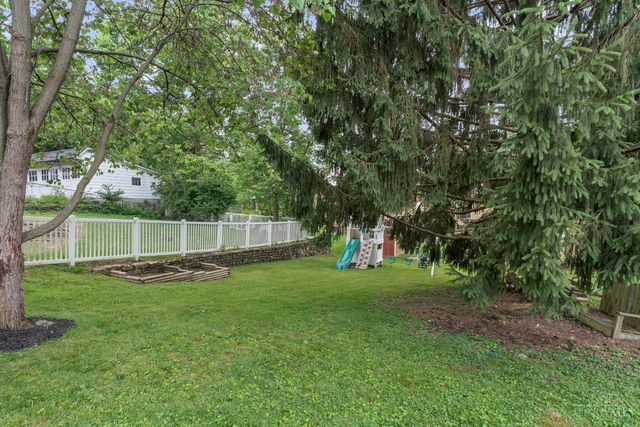 6733 Siebern Avenue, Silverton, OH 45236