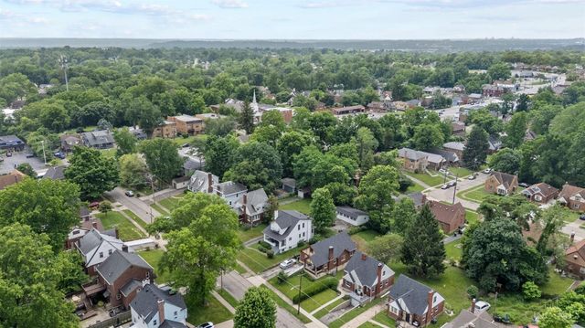 6733 Siebern Avenue, Silverton, OH 45236