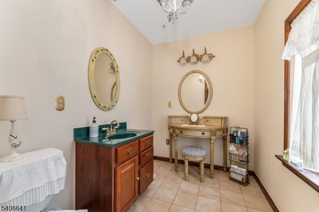 811 Route 57, Greenwich Twp., NJ 08886