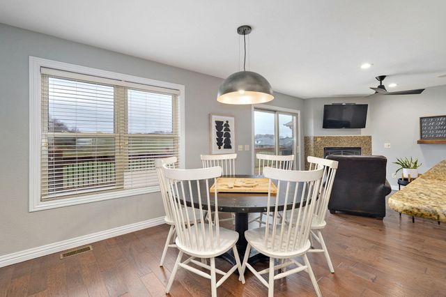 1630 N Waterstone Avenue, Springfield, MO 65802