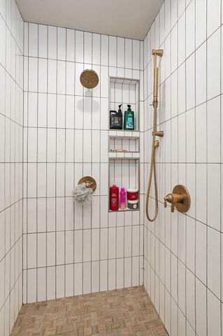 1630 N Waterstone Avenue, Springfield, MO 65802