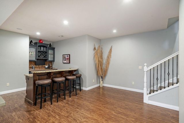 1630 N Waterstone Avenue, Springfield, MO 65802