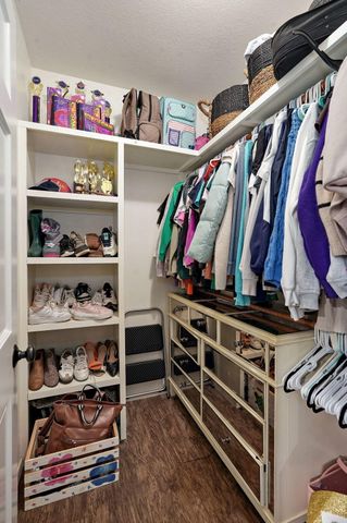 1630 N Waterstone Avenue, Springfield, MO 65802