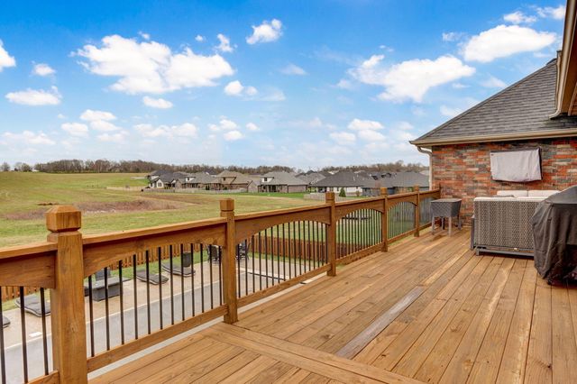 1630 N Waterstone Avenue, Springfield, MO 65802