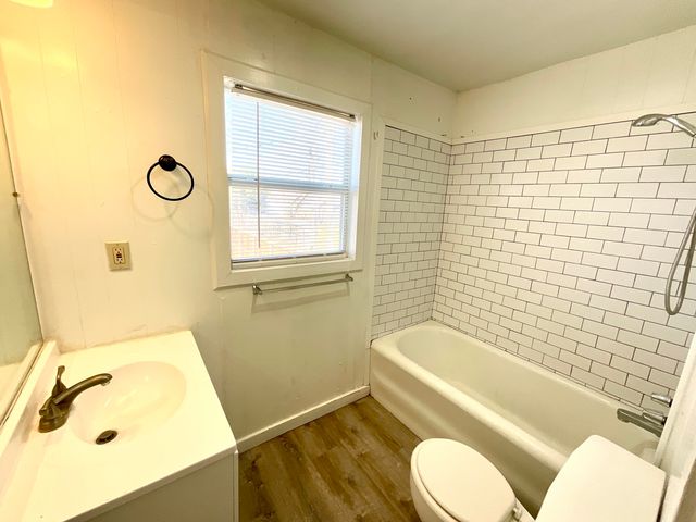 2004 30th Street, Lubbock, TX 79411