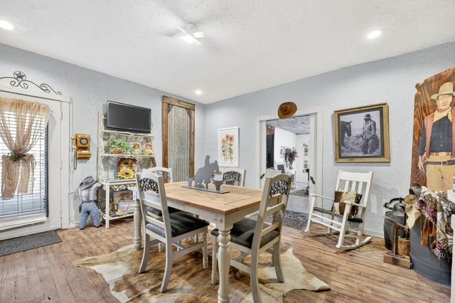 2070 County Road 377, Van Alstyne, TX 75495