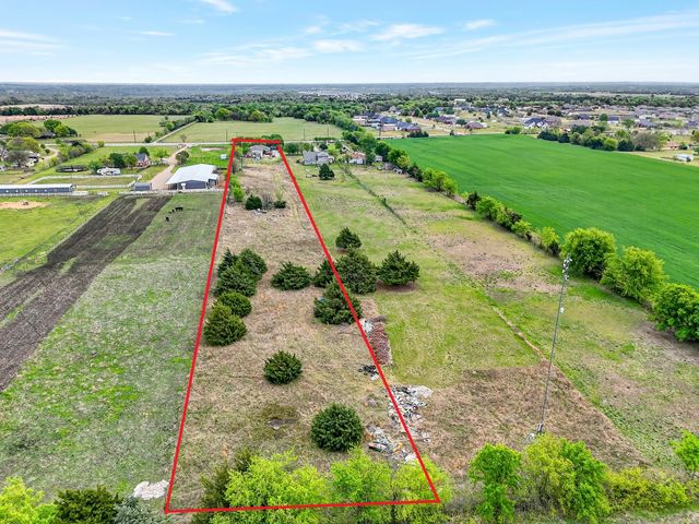 2070 County Road 377, Van Alstyne, TX 75495