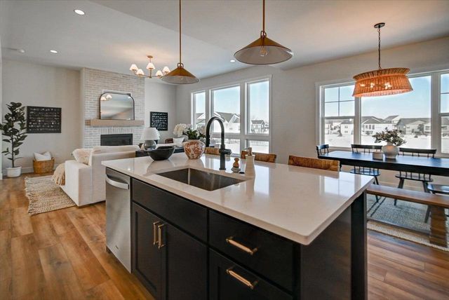 7684 Stonecrop Way, Deforest, WI 53532