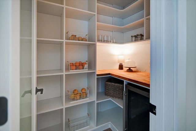 7684 Stonecrop Way, Deforest, WI 53532