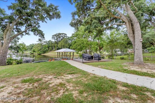 5913 David Davis Place, Ocean Springs, MS 39564