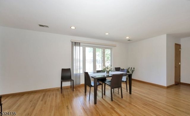 253 Delawanna Ave, Clifton City, NJ 07014