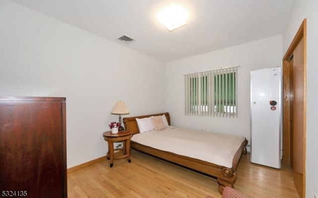 253 Delawanna Ave, Clifton City, NJ 07014