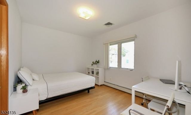 253 Delawanna Ave, Clifton City, NJ 07014