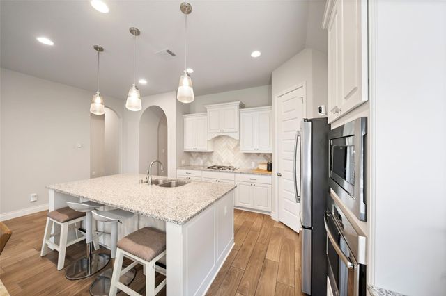 212 Trillium Park Loop, Conroe, TX 77304