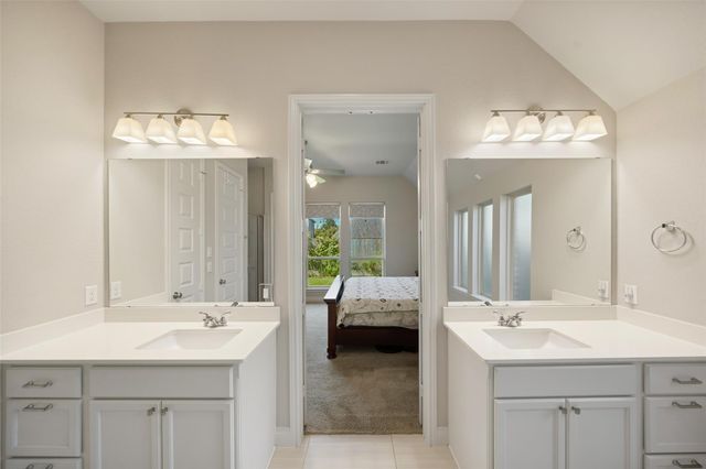 212 Trillium Park Loop, Conroe, TX 77304