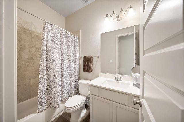 212 Trillium Park Loop, Conroe, TX 77304