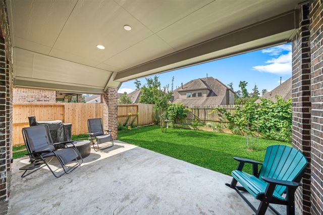 212 Trillium Park Loop, Conroe, TX 77304